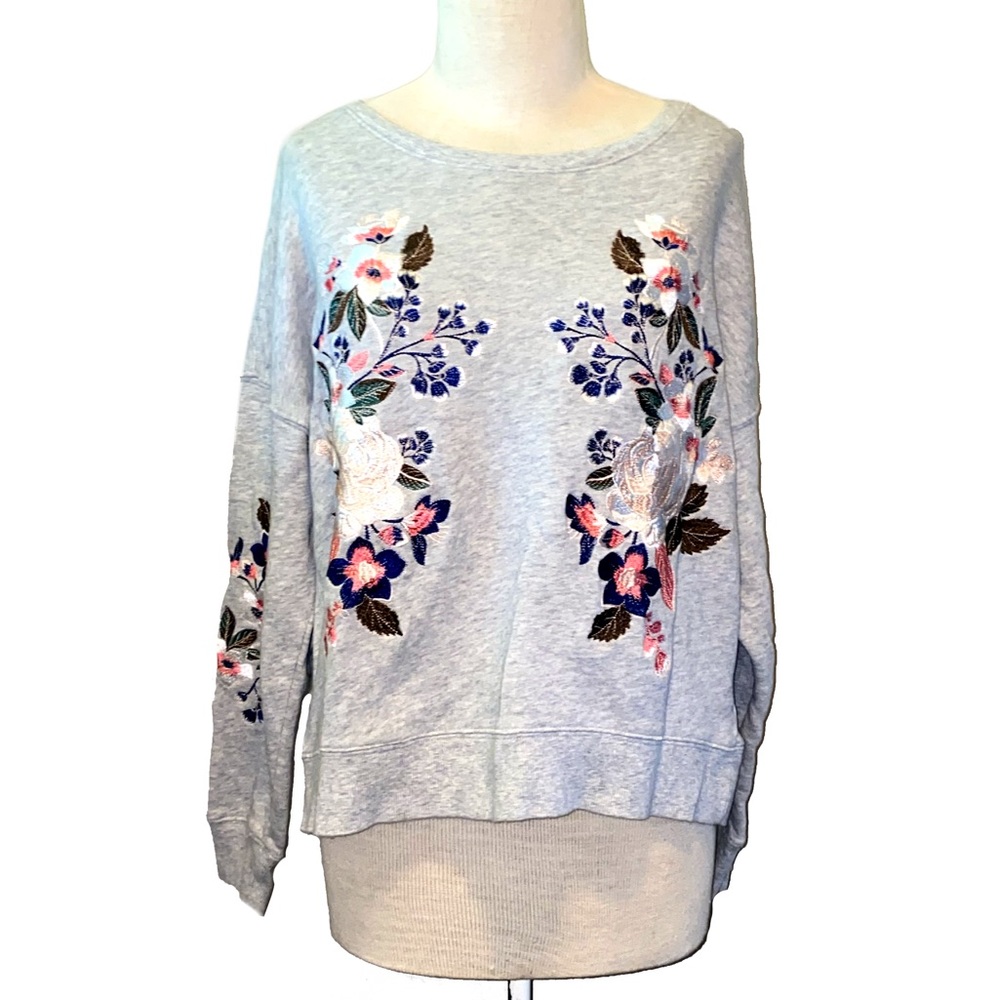 Gray Floral Long Sleeve Top